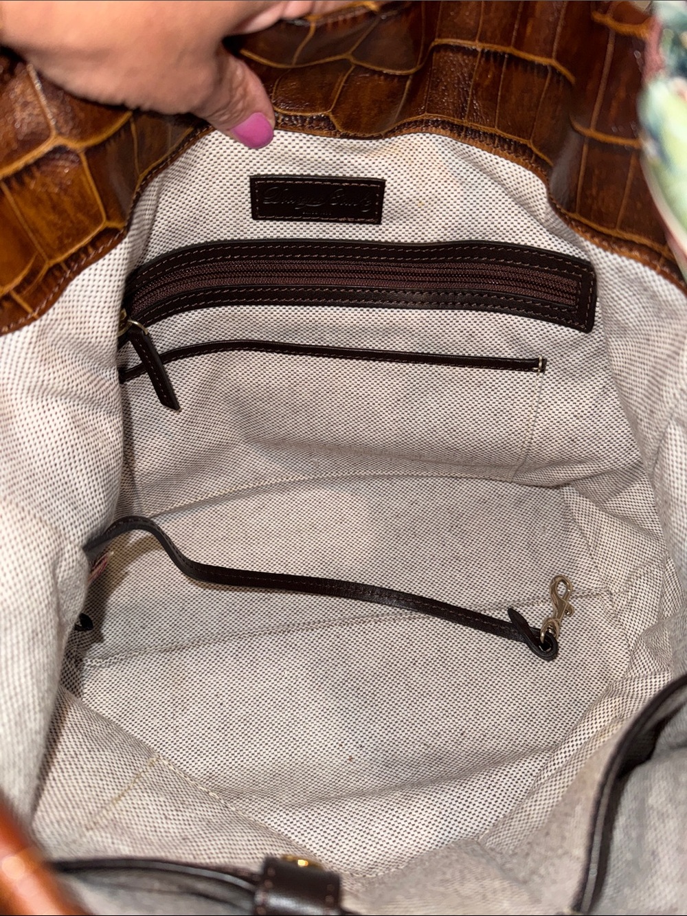 Croc-Embossed Brown Leather Shoulder Bag with Decorative Scarf - Picture 5 of 7